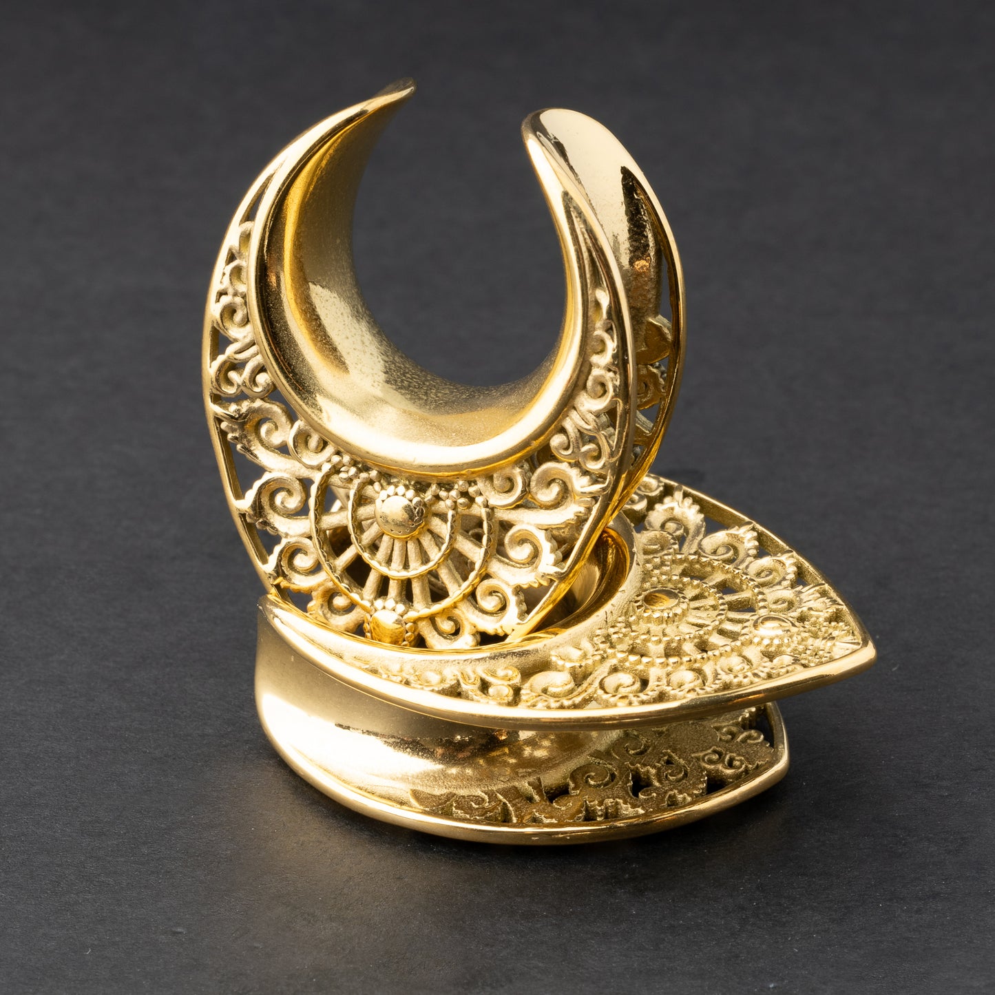 Ornate V Shaped Ear Tunnels