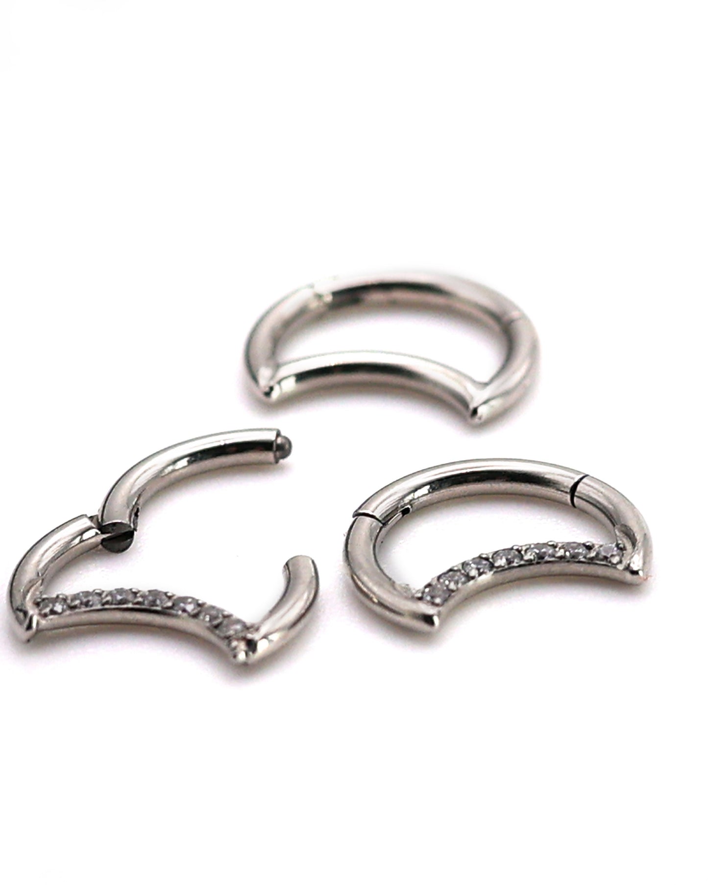 Jewelled G23 Titanium Crescent Moon septum ring 8mm & 10mm - C-shaped septum clicker 16 Gauge 1.2mm Daith hinged Segment Nose - Conch - Ear