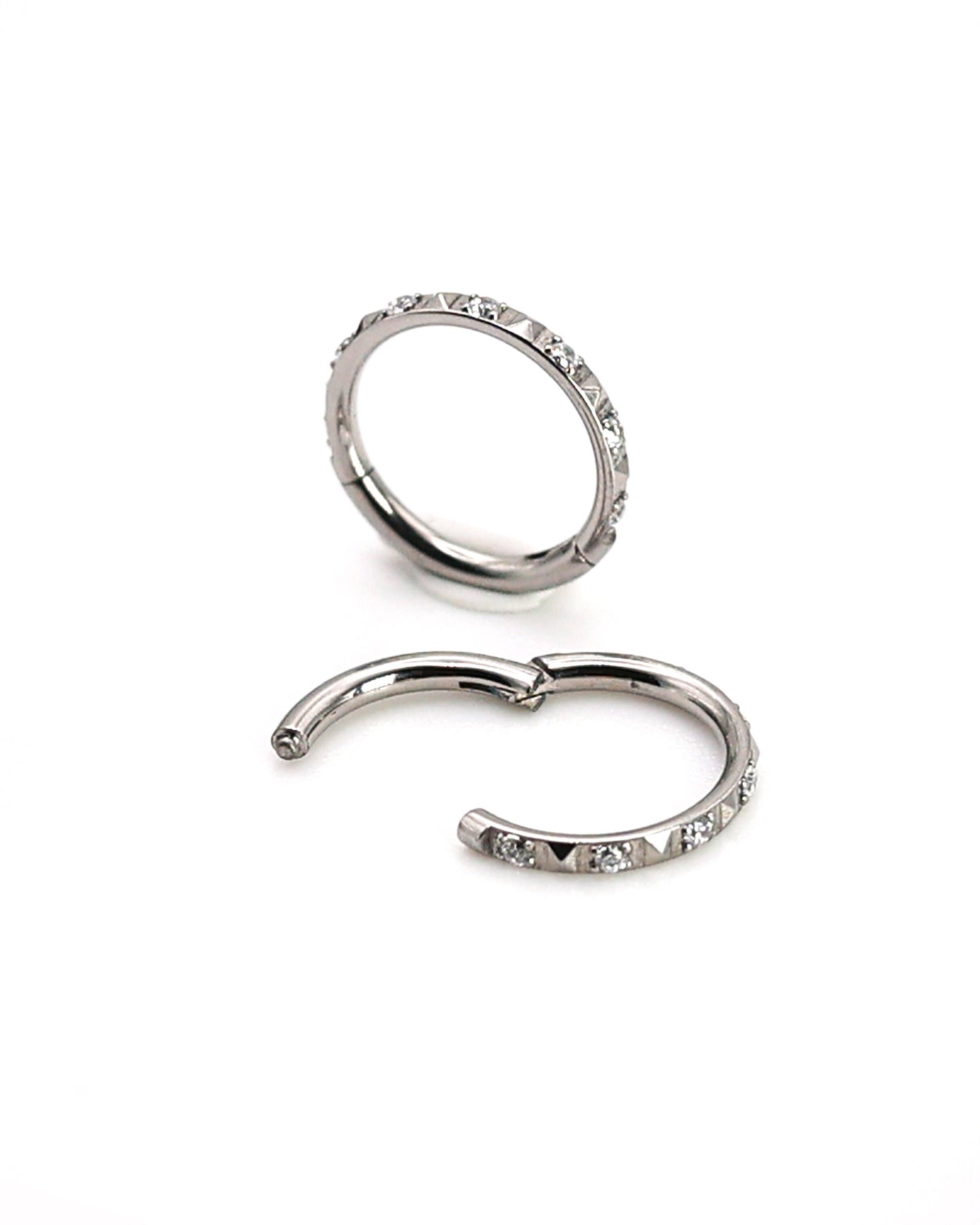 Jewelled Titanium Clicker, Daith or Septum Ring - Minimal Septum Clicker 16 Gauge 1.2mm Titanium and Zircon Hinged Segment Clicker Nose