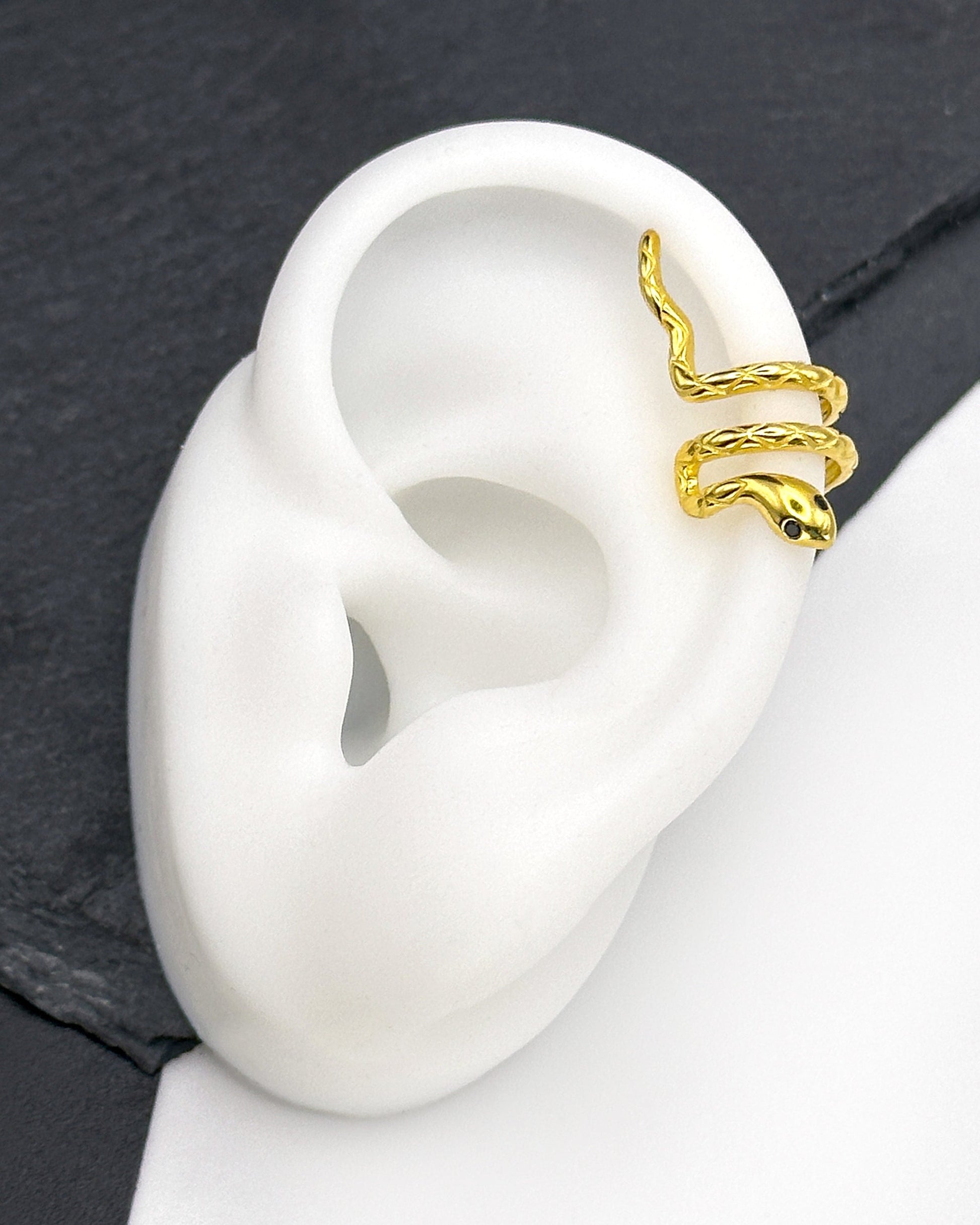 Snake Ear Cuff, 925 Sterling Silver Ear Cuff, No piercing wrap around cuff 18k Gold Plated, Minimal Snake Earring, Ear Design