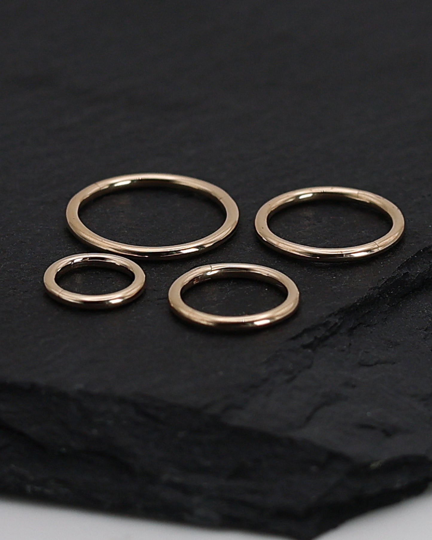 Solid 14K Gold Minimal Daith Hoop, Septum Ring, Helix Hoop, Ear Piercing, 6mm, 8mm, 10mm, 12mm, Septum Jewelry,16 Gauge 1.2mm Hinged Clicker