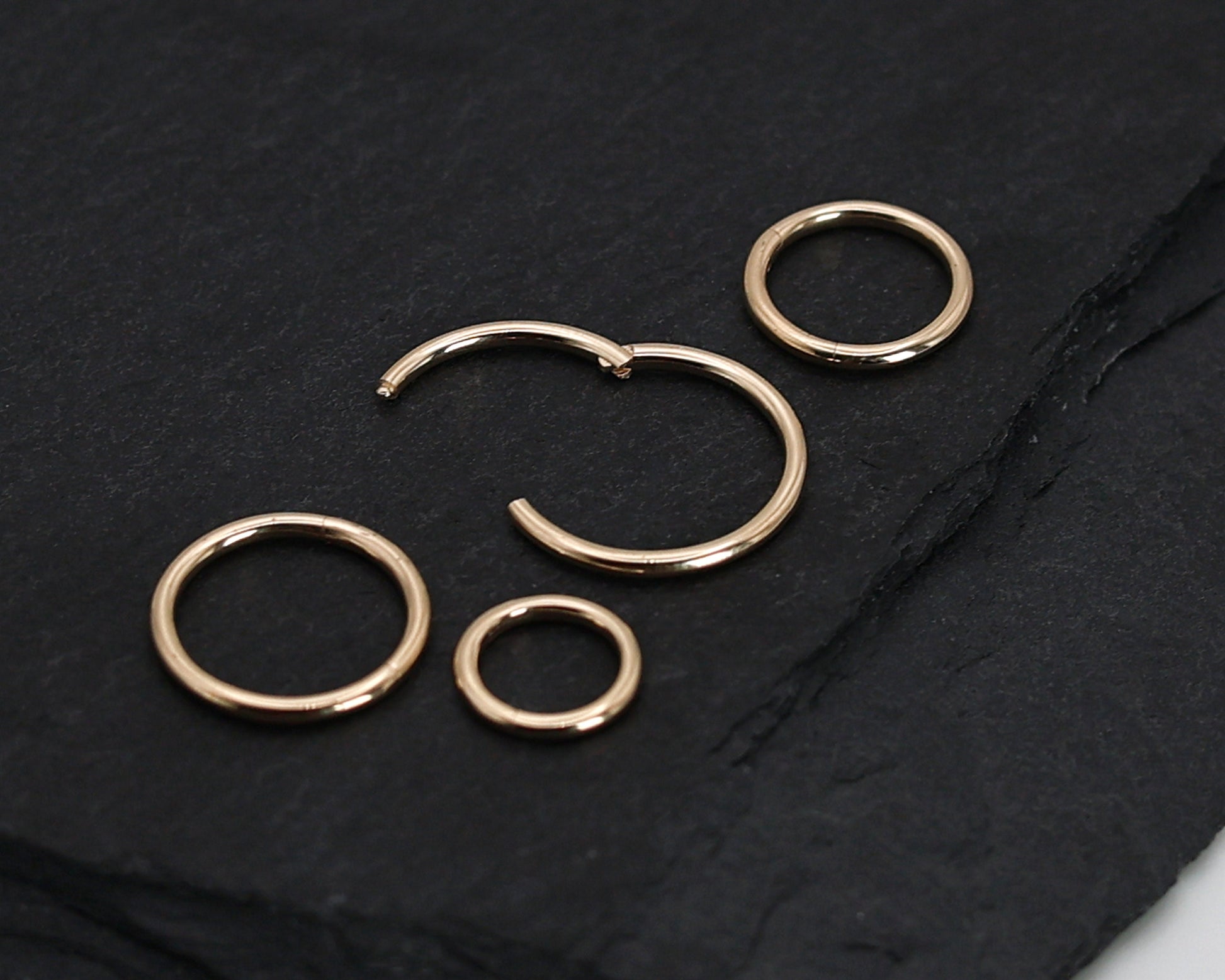 Solid 14K Gold Minimal Daith Hoop, Septum Ring, Helix Hoop, Ear Piercing, 6mm, 8mm, 10mm, 12mm, Septum Jewelry,16 Gauge 1.2mm Hinged Clicker