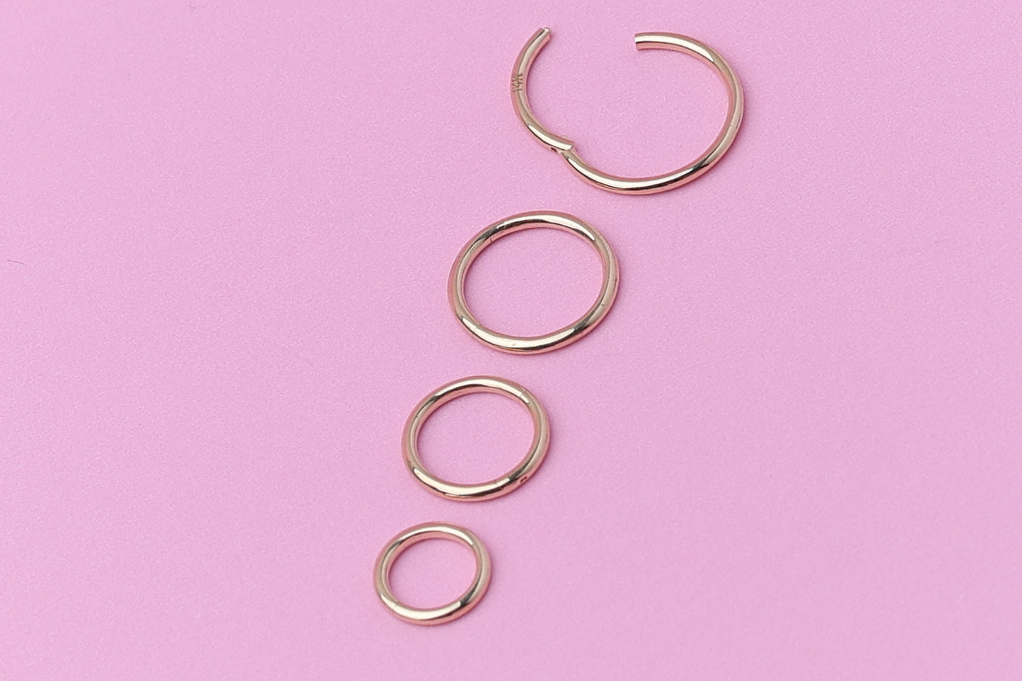 Solid 14K Gold Minimal Daith Hoop, Septum Ring, Helix Hoop, Ear Piercing, 6mm, 8mm, 10mm, 12mm, Septum Jewelry,16 Gauge 1.2mm Hinged Clicker