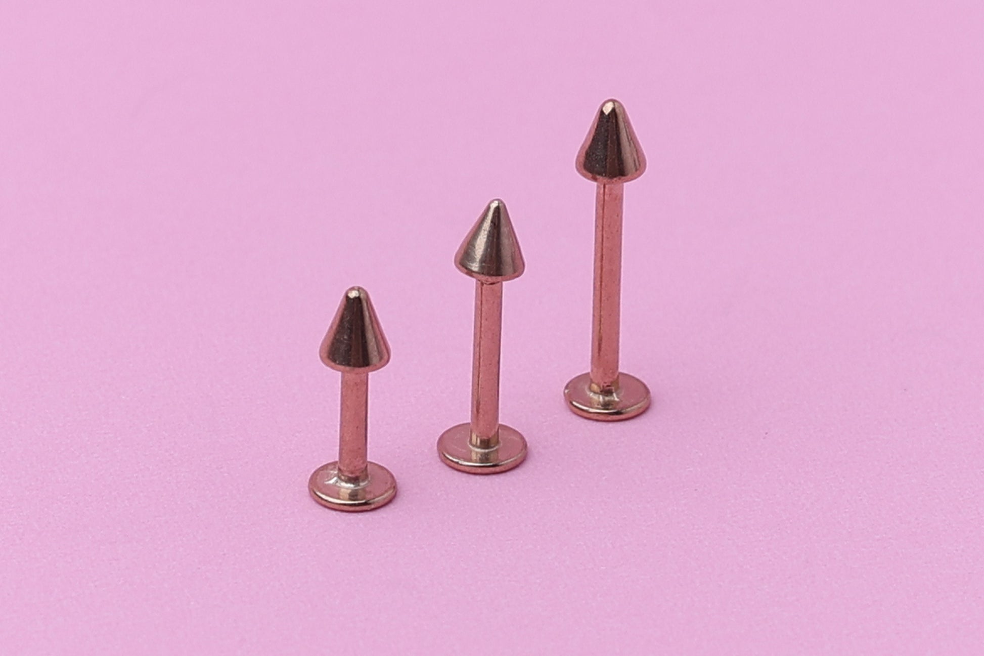 Spike Labret Stud, Rose Gold Labret Jewelry, Helix Piercing, Tragus Piercing, Flat Back Earring, Conch Hoop, Conch Stud, Lip Piercing, Daith