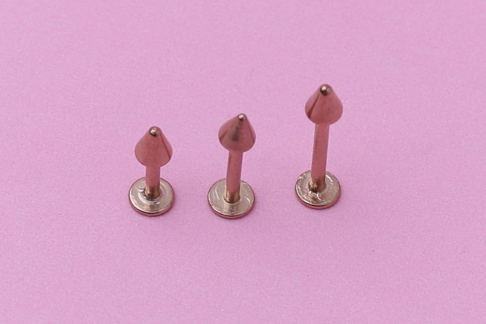 Spike Labret Stud, Rose Gold Labret Jewelry, Helix Piercing, Tragus Piercing, Flat Back Earring, Conch Hoop, Conch Stud, Lip Piercing, Daith