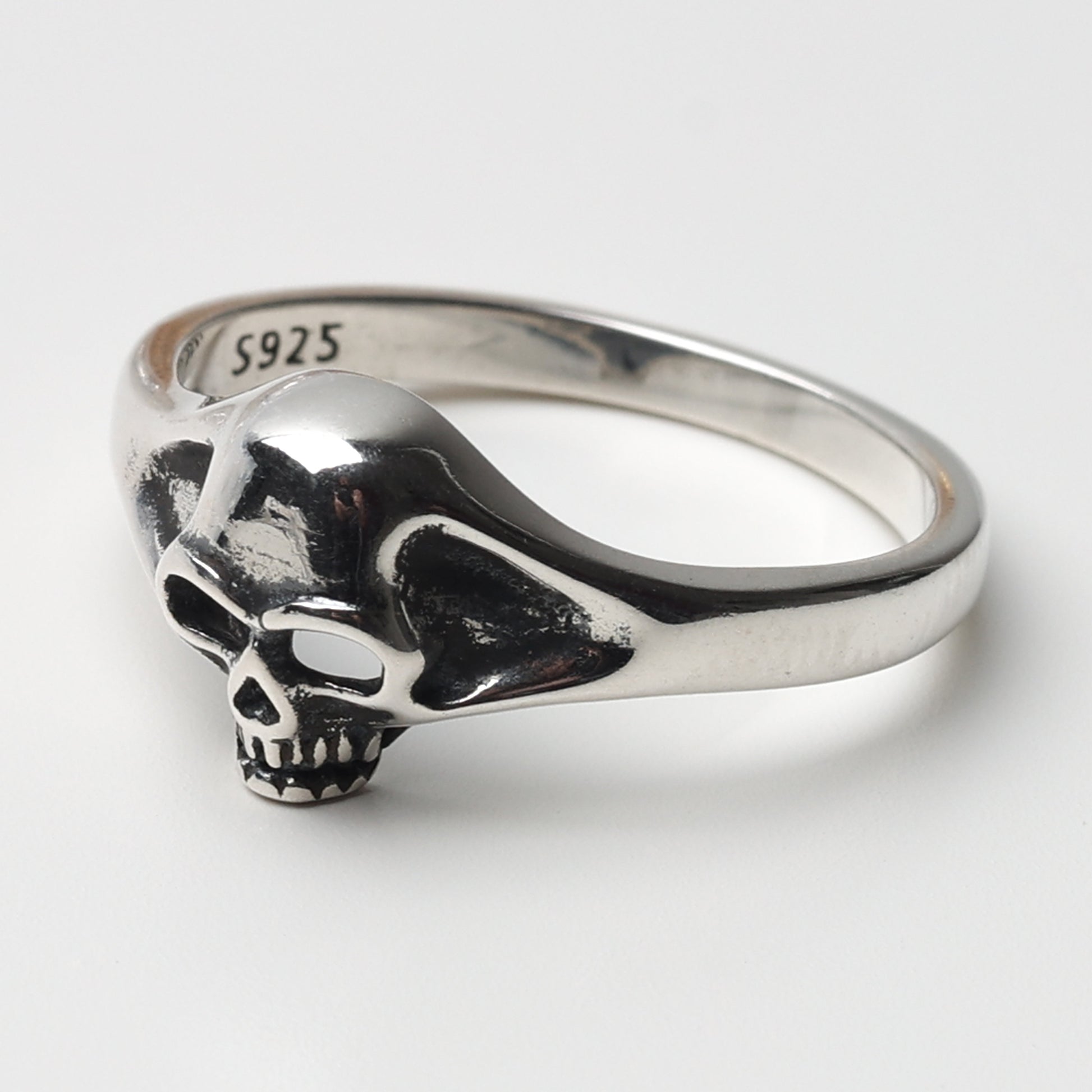 Sterling Silver Skull Ring, Tiny Silver Skull Ring, Minimalist, Minimal, 925, Goth Ring, Biker, Alternative