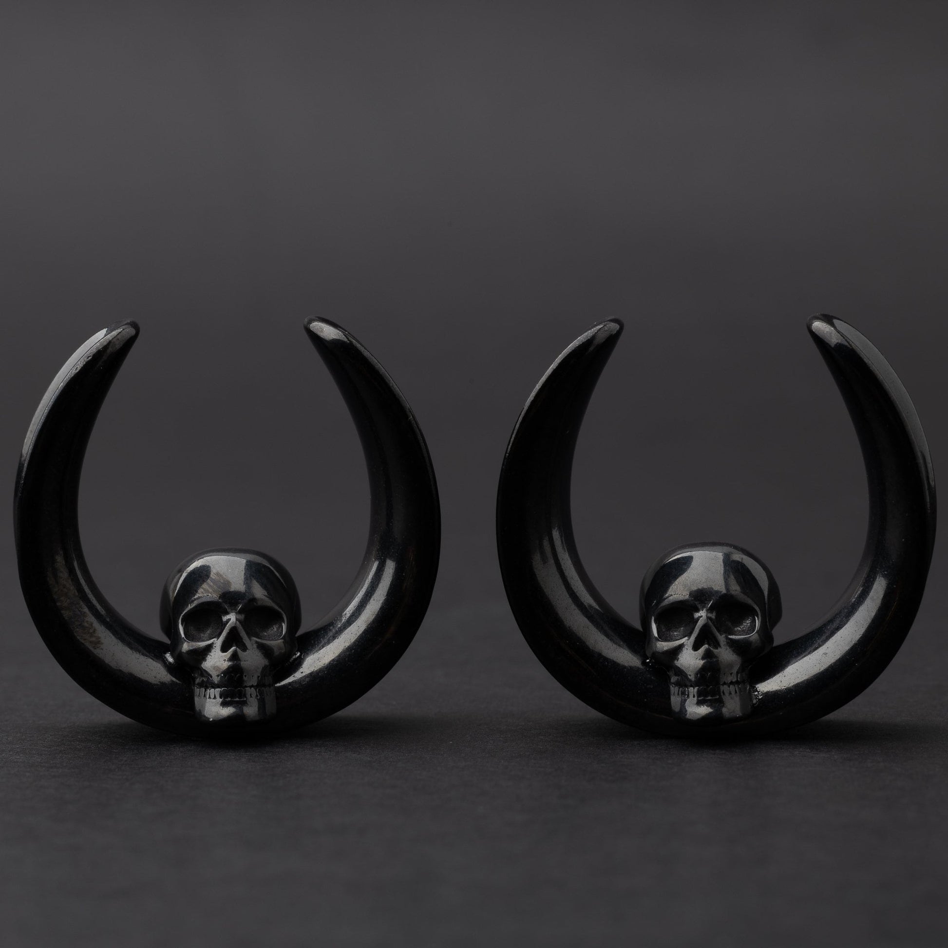 Pair of Skull Ear Tunnels, Saddle Ear Plugs in Gold, Silver, and Black. Ear Saddle Hangers For Stretched Ears, Gothic Plugs and Tunnels