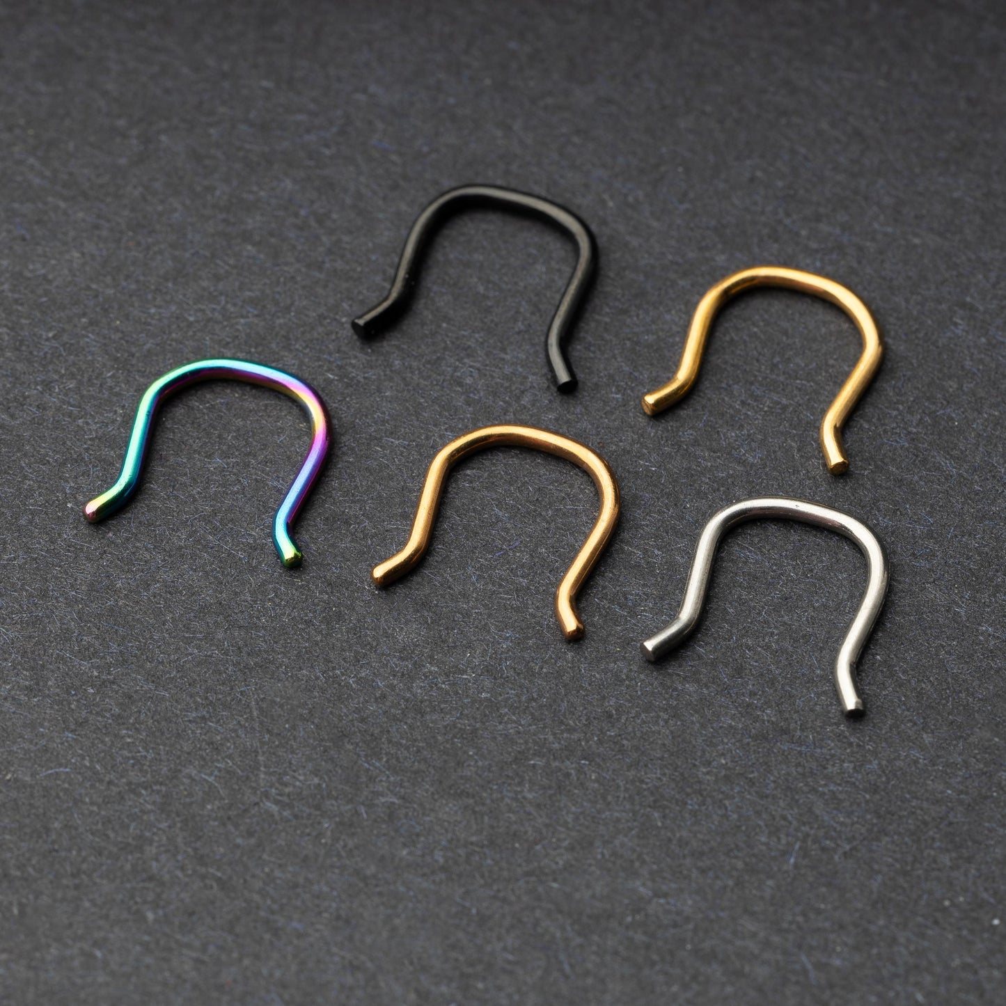 Horseshoe Septum Retainer