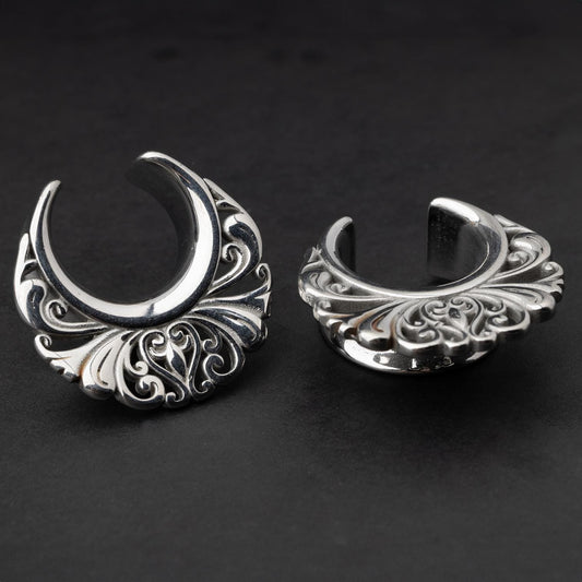 Pair of Beautiful Ornate Saddle Tunnels for Stretched Ears. Plugs and Tunnels. Gauges. Saddle Spreaders. Alternative Wedding Jewelry.